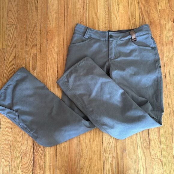 Holden sz M grey/taupe vented adjustable waist great pre owned condition - Picture 2 of 9